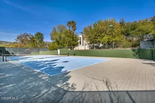 11428 Iverson Rd, Chatsworth, CA 91311 - Photo 15