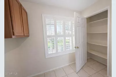 28318 Millbrook Place, Castaic, CA 91384 - Photo 7