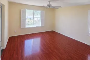 28318 Millbrook Pl, Castaic, CA 91384 - Photo 13