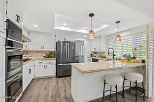 1660 Wellington Pl, Westlake Village, CA 91361 - Photo 9