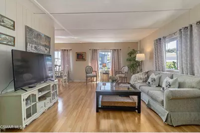 195 Tierra Rejada Road #204, Simi Valley, CA 93065 - Photo 11