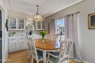 195 Tierra Rejada Road, Simi Valley, CA 93065 - Photo 35