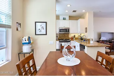 872 Fitzgerald Avenue, Ventura, CA 93003 - Photo 9