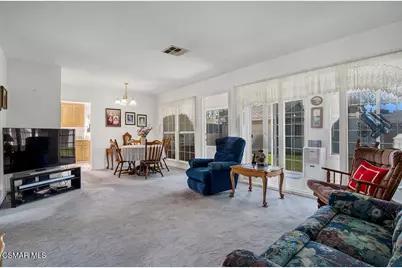 10125 Gloria Avenue, North Hills, CA 91343 - Photo 15