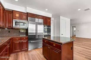 3887 Foxdale Ct, Newbury Park, CA 91320 - Photo 37