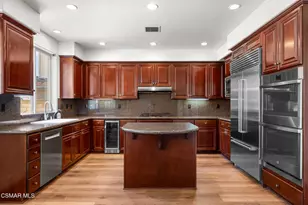 3887 Foxdale Ct, Newbury Park, CA 91320 - Photo 35