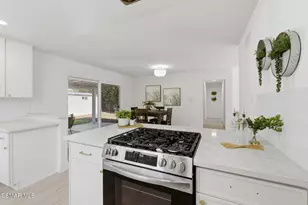 2627 Daunet Ave, Simi Valley, CA 93065 - Photo 17