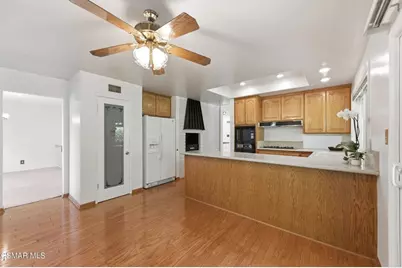 1833 Hendrix Avenue, Thousand Oaks, CA 91360 - Photo 19