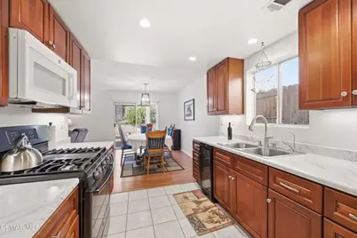 1605 Deschutes Avenue, Ventura, CA 93004 - Photo 17