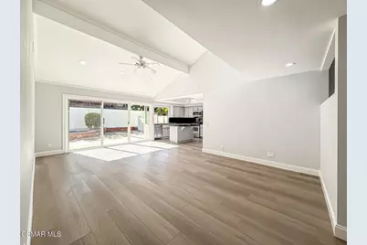 28908 Hollowbrook Avenue, Agoura Hills, CA 91301 - Photo 9