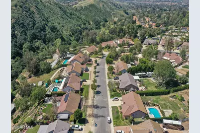 1590 Meander Drive, Simi Valley, CA 93065 - Photo 57