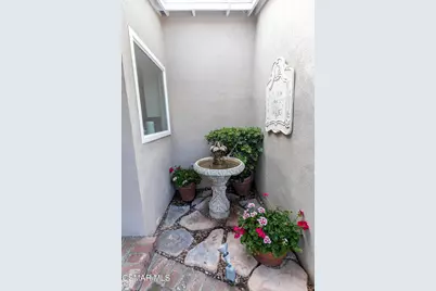 22312 Mobile Street, Woodland Hills, CA 91303 - Photo 21