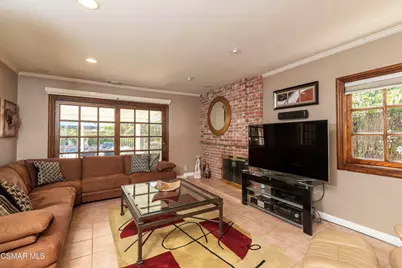 22312 Mobile Street, Woodland Hills, CA 91303 - Photo 9