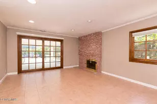 22312 Mobile St, Woodland Hills, CA 91303 - Photo 11