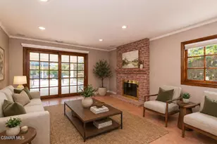 22312 Mobile St, Woodland Hills, CA 91303 - Photo 13
