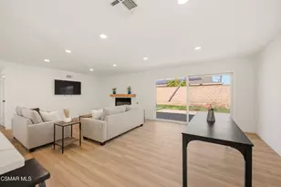 952 Moffatt Cir, Simi Valley, CA 93065 - Photo 15