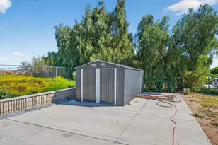 14824 Sunrise Hill Rd, Riverside, CA 92508 - Photo 23