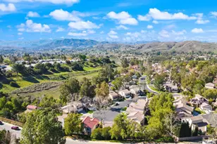 6767 Pheasant Ln, Oak Park, CA 91377 - Photo 27