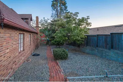975 Loma Vista Place, Santa Paula, CA 93060 - Photo 49