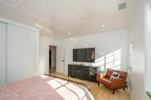 975 Loma Vista Pl, Santa Paula, CA 93060 - Photo 35