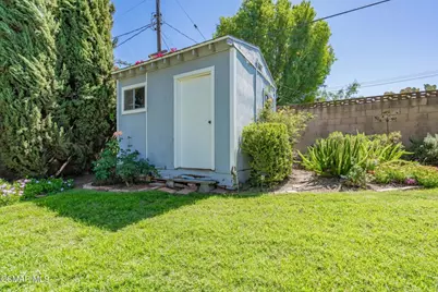 2206 Rosemary Street, Simi Valley, CA 93065 - Photo 37