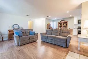 2206 Rosemary St, Simi Valley, CA 93065 - Photo 15