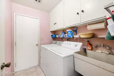 884 Bennett Street, Simi Valley, CA 93065 - Photo 19