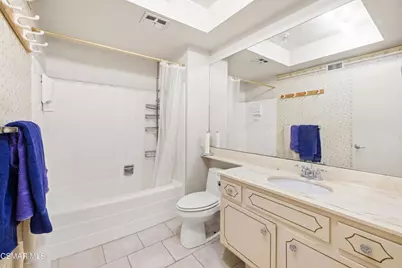 884 Bennett Street, Simi Valley, CA 93065 - Photo 17