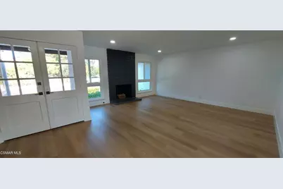 22 Van Dyke Street, Thousand Oaks, CA 91360 - Photo 3