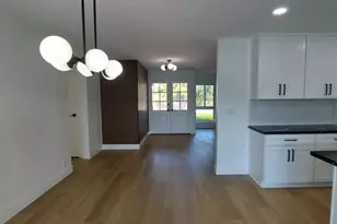 22 Van Dyke St, Thousand Oaks, CA 91360 - Photo 7