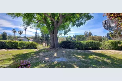 22 Van Dyke Street, Thousand Oaks, CA 91360 - Photo 25