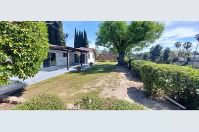 22 Van Dyke Street, Thousand Oaks, CA 91360 - Photo 29