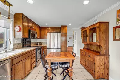 20114 Village 20, Camarillo, CA 93012 - Photo 7