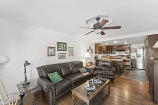 2461 Pinewood Pl, Simi Valley, CA 93065 - Photo 11