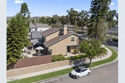 2461 Pinewood Place, Simi Valley, CA 93065 - Photo 3