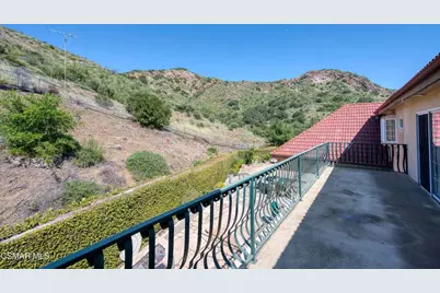 30075 Triunfo Drive, Agoura Hills, CA 91301 - Photo 45