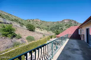 30075 Triunfo Dr, Agoura Hills, CA 91301 - Photo 45