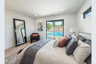 7530 Gaviota Avenue, Van Nuys, CA 91406 - Photo 25