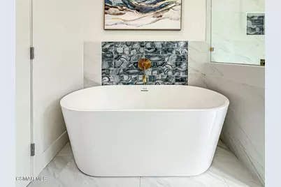 7530 Gaviota Avenue, Van Nuys, CA 91406 - Photo 29