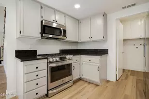974 Quarterhorse Ln, Oak Park, CA 91377 - Photo 19
