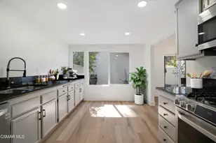 974 Quarterhorse Ln, Oak Park, CA 91377 - Photo 17