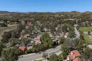 974 Quarterhorse Ln, Oak Park, CA 91377 - Photo 37