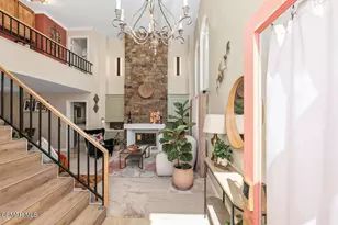 885 Congressional Rd, Simi Valley, CA 93065 - Photo 5