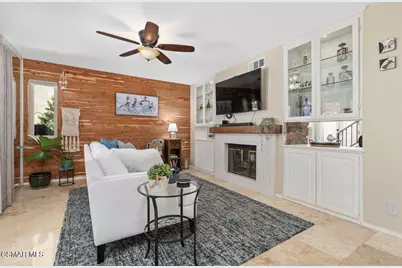 885 Congressional Road, Simi Valley, CA 93065 - Photo 15