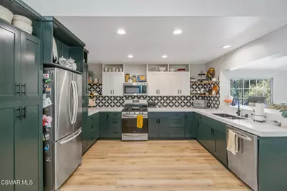 1267 Calle Olmo, Thousand Oaks, CA 91360 - Photo 9