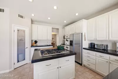 31415 Birdella Road, Malibu, CA 90265 - Photo 13