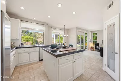 31415 Birdella Road, Malibu, CA 90265 - Photo 17