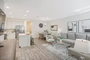 2464- Blossom Ridge Ct, Simi Valley, CA 93063 - Photo 11