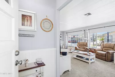 195 Tierra Rejada Road #55, Simi Valley, CA 93065 - Photo 7