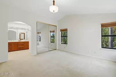 2280 Meadowside Drive, Thousand Oaks, CA 91362 - Photo 17